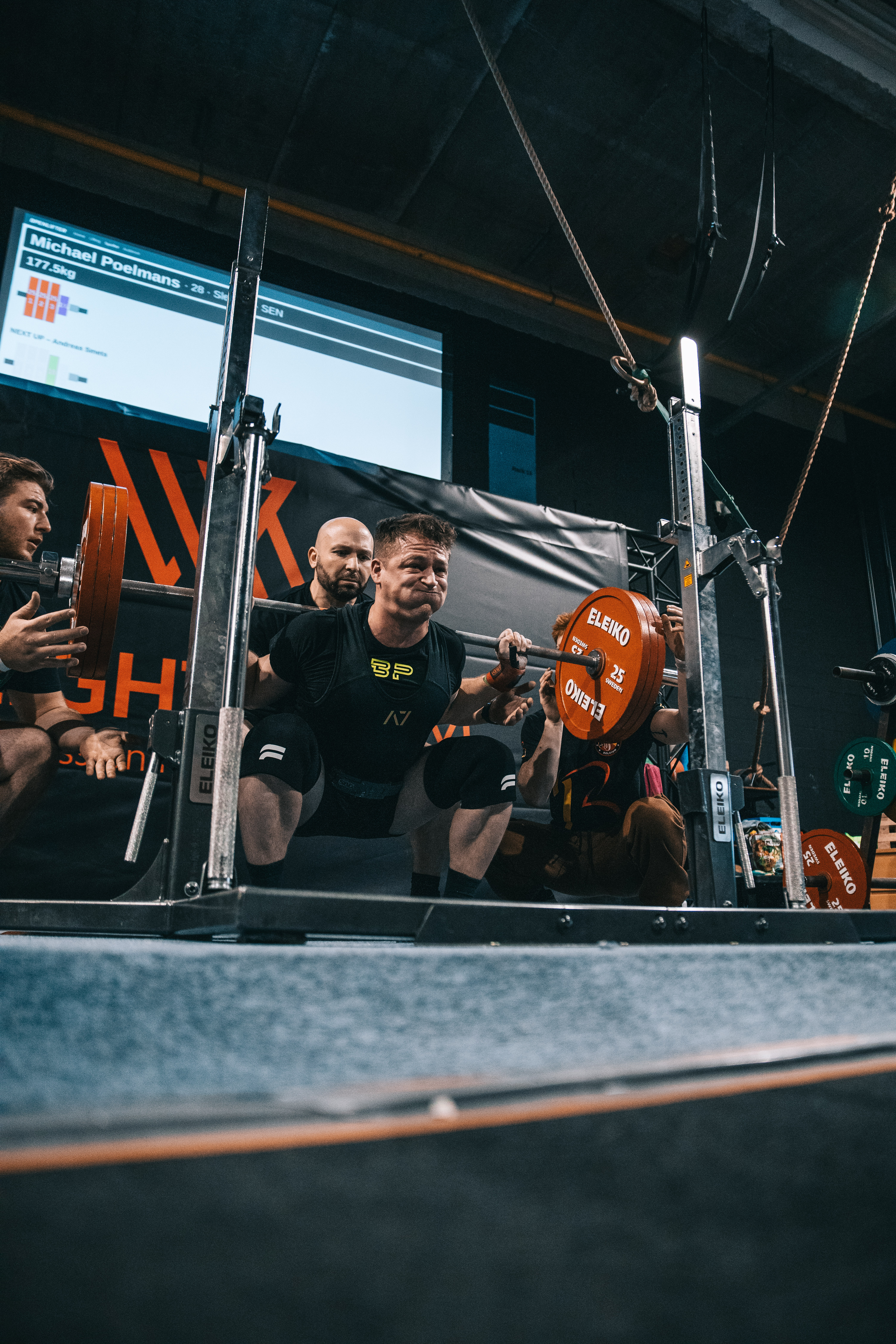 Dedicated powerlifting trainers using BarPath